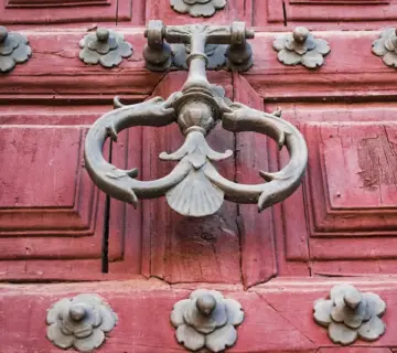 Hvorfor ringer telefonnummer 88 70 08 29?