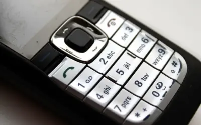 Skal jeg ringe tilbage til telefonnummer 88 70 08 34? Skal jeg ringe tilbage til telefonnummer 88 70 08 34?